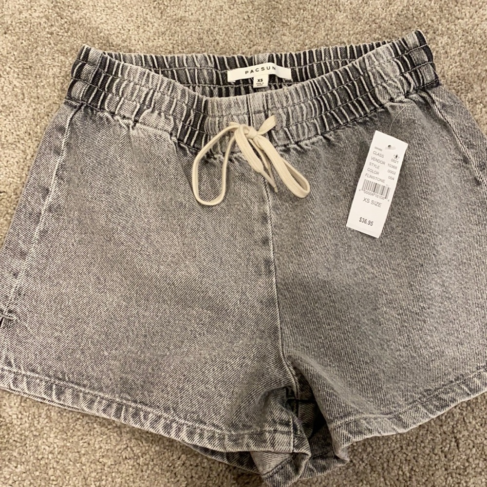 New Packsun shorts never worn